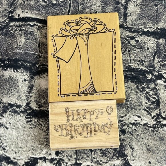 The Stamp Pad Co. & Hampton Art Large Gift Box Lid Ribbon Rubber Stamp - Picture 1 of 8